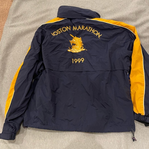 Boston Marathon lined nylon coat - Picture 8 of 11